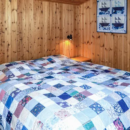 Hébergement de vacances 3 Bedroom Cozy In