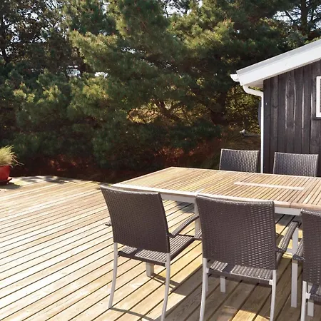3 Bedroom Cozy In Hébergement de vacances Vejers Strand