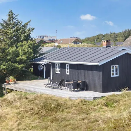 3 Bedroom Cozy In Hébergement de vacances